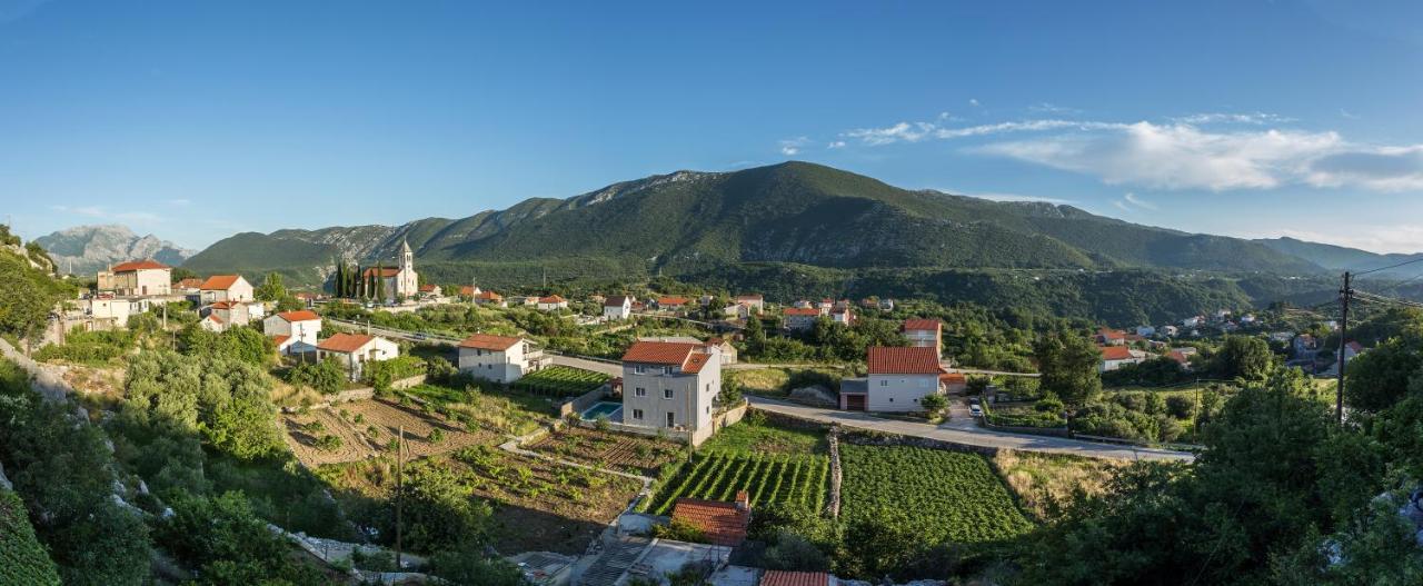 Holiday Village Home Kamenica Kostanje Εξωτερικό φωτογραφία