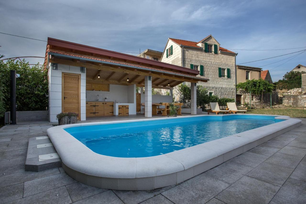 Holiday Village Home Kamenica Kostanje Εξωτερικό φωτογραφία