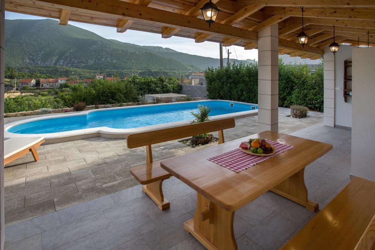 Holiday Village Home Kamenica Kostanje Εξωτερικό φωτογραφία